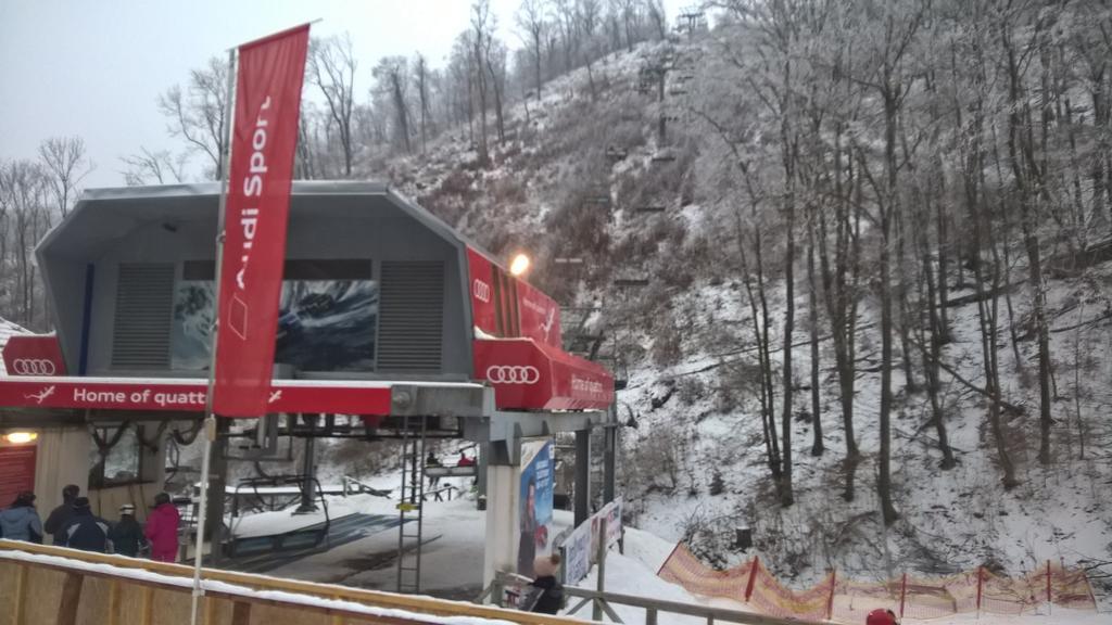 Pongracz Apartman Zirc Dış mekan fotoğraf